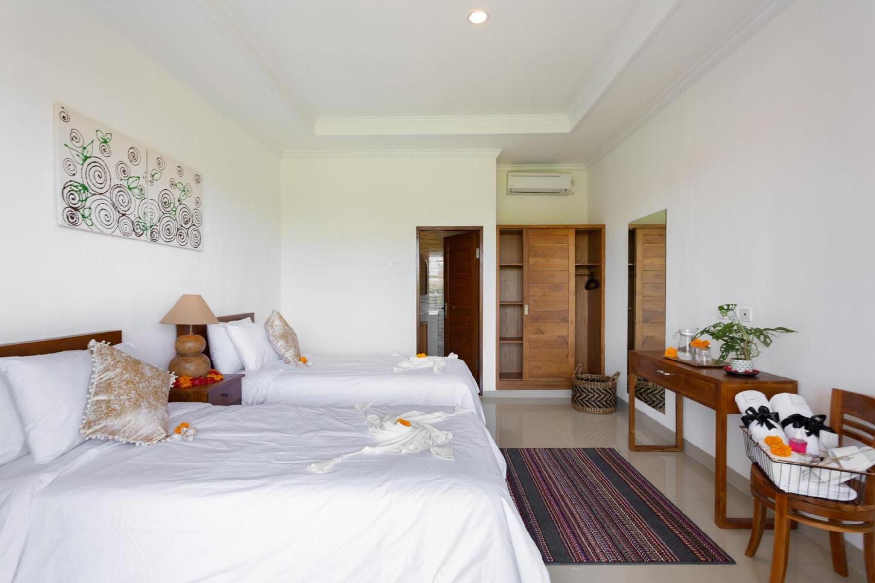 Phoenix Bed And Breakfast 4 Canggu  Exterior photo